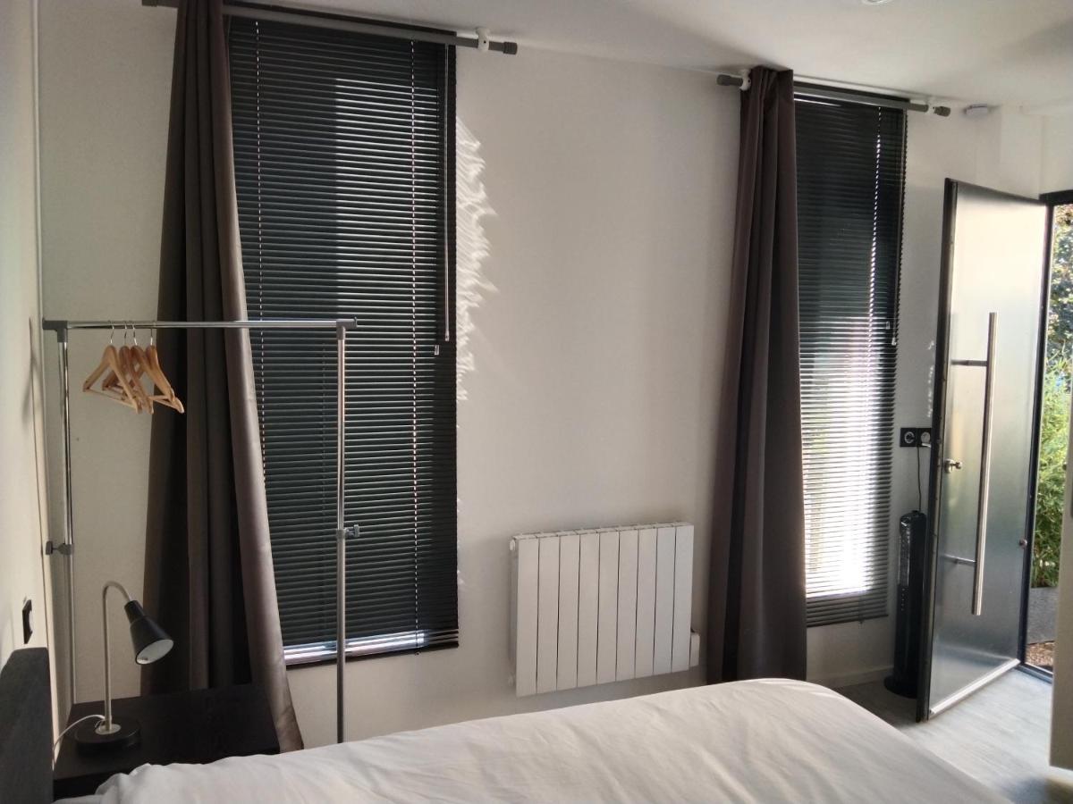 Cottage Calme Via Rhona Avec Piscine Chavanoz Ngoại thất bức ảnh